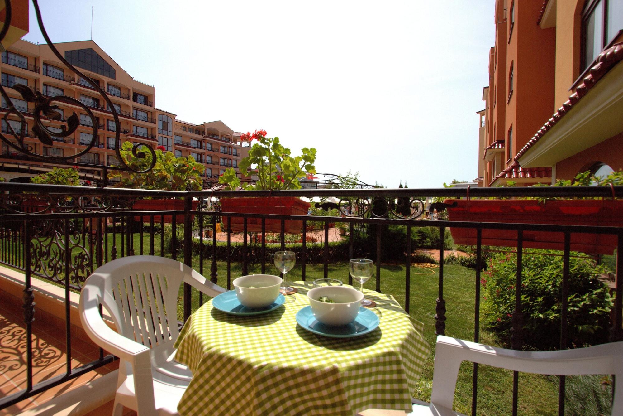 Menada Diamant Apartments 써니비치 외부 사진
