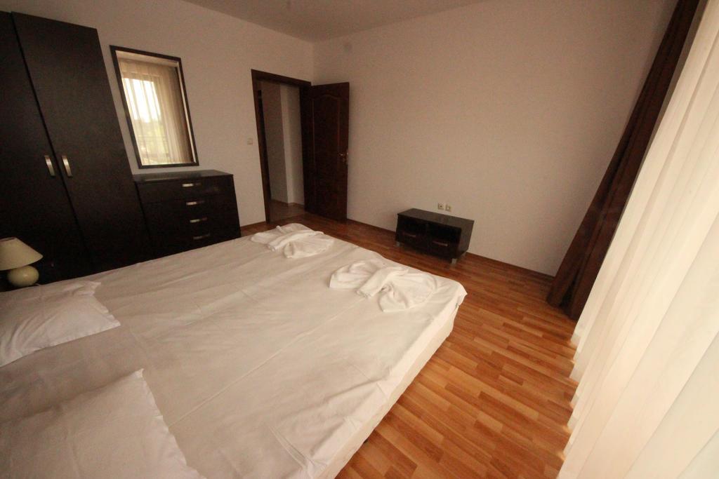 Menada Diamant Apartments 써니비치 외부 사진